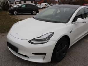 Tesla Model 3 Berlină, 476 cp, 85.000 km