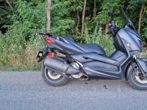 Proprietar vand scuter Yamaha XMAX 300 fab 2020 / revizii Yamaha