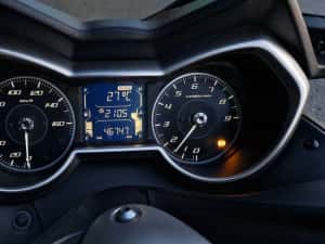 Proprietar vand scuter Yamaha XMAX 300 fab 2020 / revizii Yamaha — miniatura 7