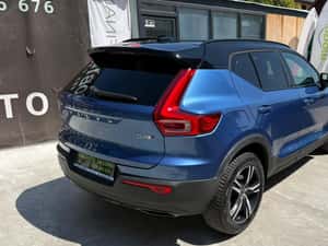 Volvo XC40 R DESIGN Automată 190 HP Diesel — miniatura 7