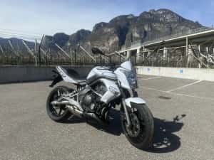 Kawasaki ER 6N limitata pt A2