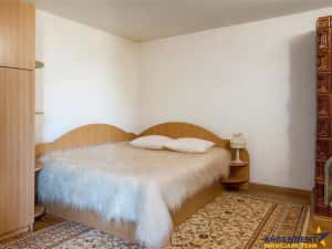 Tur LIVE!Casa cu arhitectura traditionala, curte spatioasa,foisor,Rucar. Bran — miniatura 9