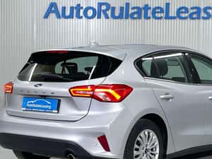 Ford Focus Hatchback Diesel 2021 — miniatura 3