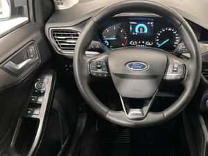 Ford Focus Hatchback Diesel 2021 — miniatura 5