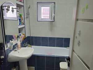 Vand apartament 2 camere — miniatura 2