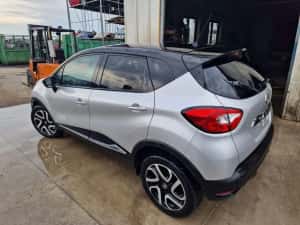 Dezmembram Renault Captur, an 2018, 1.5 DCI euro 6, cutie manuala — miniatura 3