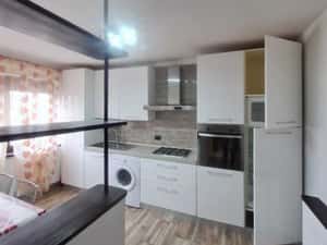 Apartament cu 2 camere renovat in zona garii,etaj 4