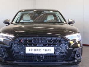 Audi S8 2023, 35.680 km, 571 CP, Negru — miniatura 2