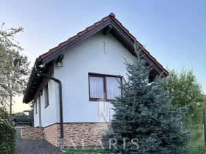 Domeniu privat, cu padure, cabana si teren de tenis, in Nadas — miniatura 5
