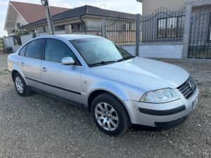 VW Passat 1.6 benzina 2003 — miniatura 2