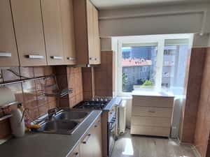 Mobilat, utilat ,Apartament cu 3 camere, Centru Nou Toamnei — miniatura 4