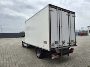 Mercedes sprinter 519/419 — miniatura 4
