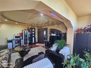 Apartament de vanzare — miniatura 2