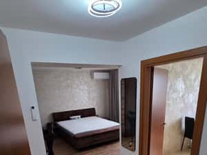 Garsoniera 40mp Confort Parc-Vitan Barzesti- spate RIN HOTEL — miniatura 4