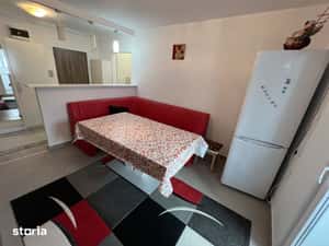Apartament 2 camere decomandat,renovat, zona Centrala — miniatura 6