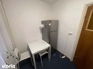 Proprietar inchiriez garsoniera zona Favorit Afi — miniatura 5