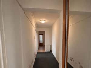 Apartament pe Mihai Viteazu,  cu 3 cam, de inchiriat — miniatura 6
