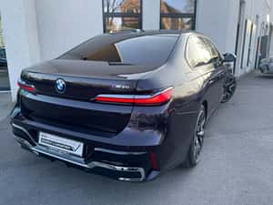 BMW i7 Berlină 2025 Second hand - 16.969 km - 135.184 EUR — miniatura 4