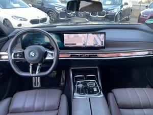 BMW i7 Berlină 2025 Second hand - 16.969 km - 135.184 EUR — miniatura 6