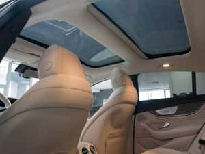 Mercedes-Benz AMG GT - 2024, 19.640 km, 367 CP — miniatura 6