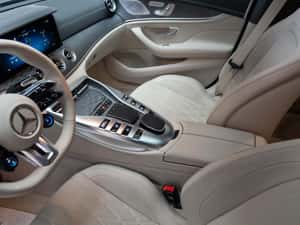 Mercedes-Benz AMG GT - 2024, 19.640 km, 367 CP — miniatura 7