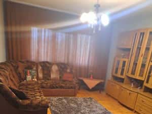 Vând apartament 2 camere lipova
