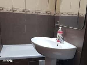 Înciriez garsoniera Sala Palatului. — miniatura 4