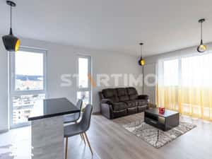 Apartament mobilat  3 camere Urban Plaza cu parcare — miniatura 1