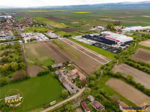FILM! 5.000 mp teren, la marginea orasului Targu Secuiesc, aria industriala — miniatura 5