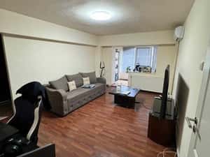 Vanzare ,apartament cu 3 camere central — miniatura 3