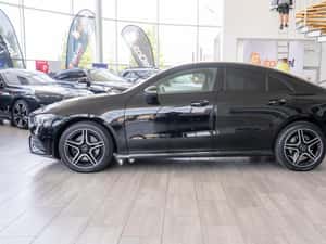 Mercedes-Benz CLA 250e - 22.999 EUR — miniatura 4