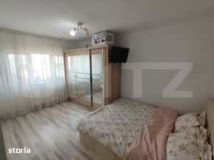 Apartament 3 camere, etaj 7/9 cu lift, 70 mp, zona Micro 6 — miniatura 5