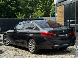 BMW 520i Luxury plus, 184 cp, interior piele, transmisie automata — miniatura 4