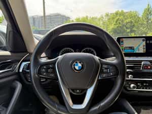 BMW 520i Luxury plus, 184 cp, interior piele, transmisie automata — miniatura 7