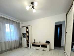Apart. 2 camere Obor , et 1 , mobilat — miniatura 4