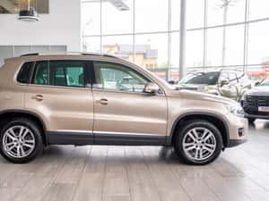 Volkswagen Tiguan Semi-automată 140 HP Diesel — miniatura 5