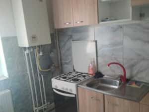 Apartament cu 2 camere de vanzare in Mioveni ,str. Petre Zugravu — miniatura 4