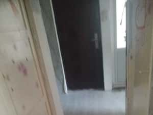 Apartament cu 2 camere de vanzare in Mioveni ,str. Petre Zugravu — miniatura 6