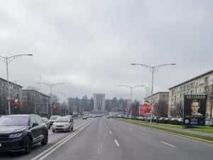 Cotroceni, Bd. Eroilor, ap. 2 cam. nemobilat/mobilat renovat — miniatura 1