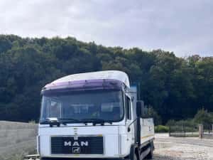 Schimb camion Man cu macara si greifer