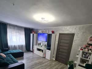 Vand Apartament 2 camere — miniatura 3