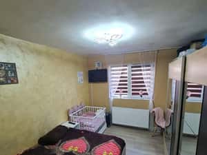 Vand Apartament 2 camere — miniatura 4