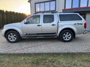 Nissan Navara 2.5DI — miniatura 2