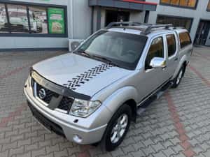 Nissan Navara 2.5DI — miniatura 5