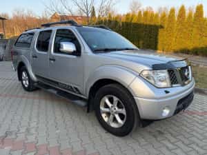 Nissan Navara 2.5DI — miniatura 7