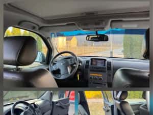 Nissan Navara 2.5DI — miniatura 8