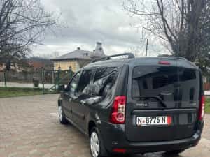 Vând Dacia Logan MCV 1.6 — miniatura 3