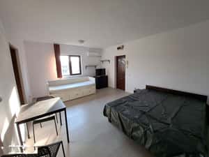 Închiriez garsoniera zona Schuller renovata 2025 — miniatura 3