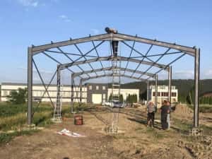 Vând hale structuri metalice — miniatura 2