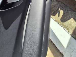 Mercedes Benz 350D 4MATIC AMG — miniatura 6
